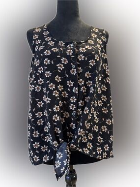 Gypsy and Jade Black Floral Tie Front Blouse XL